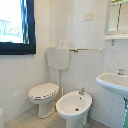Locazione Turistica Borsetti.5 *